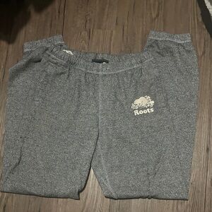 Roots joggers